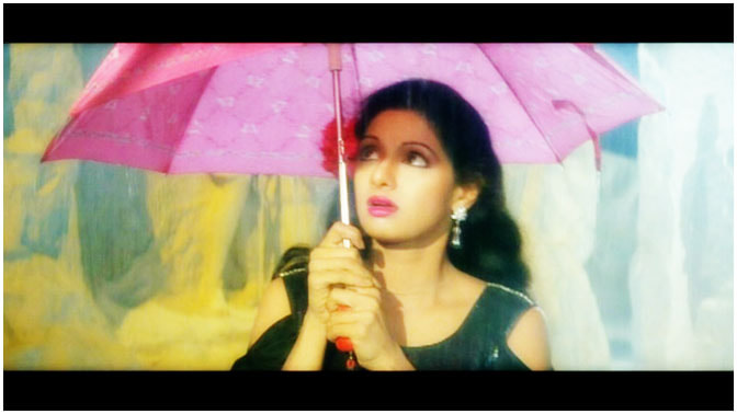 Sone Pe Suhaaga Pictures